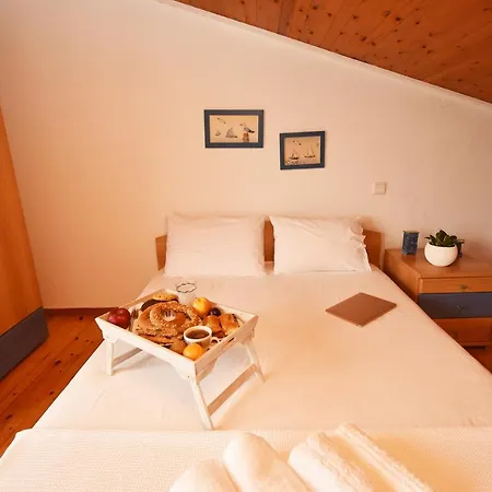 Olia Sea View Shared Pool Villa, Nea Fokea